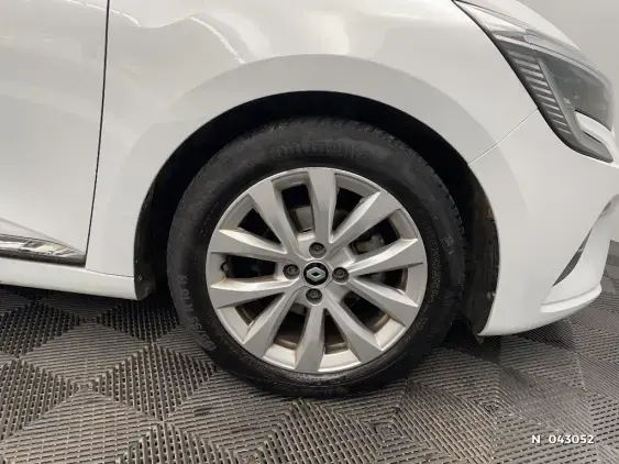 RENAULT CLIO V - voiture d'occasion - Photo 7