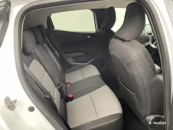 RENAULT CLIO V - voiture d'occasion - Photo 11