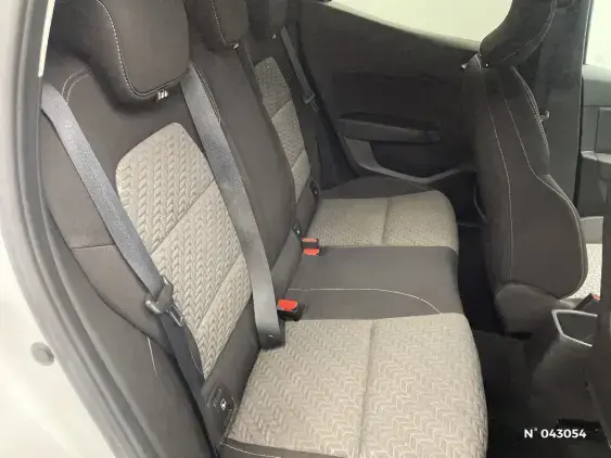 RENAULT CLIO V - voiture d'occasion - Photo 11