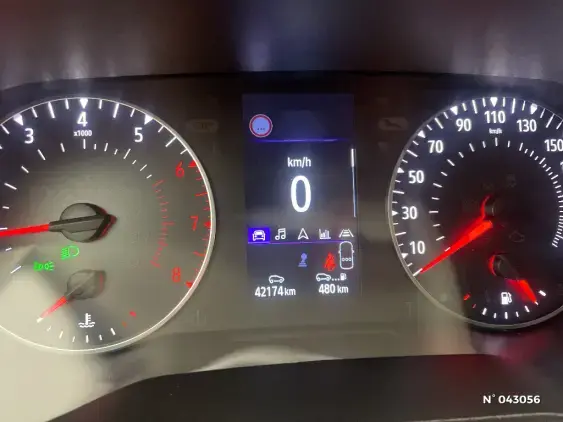 RENAULT CLIO V - voiture d'occasion - Photo 12