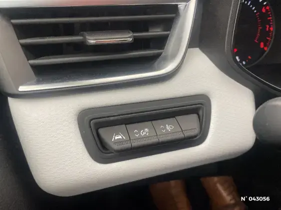 RENAULT CLIO V - voiture d'occasion - Photo 15