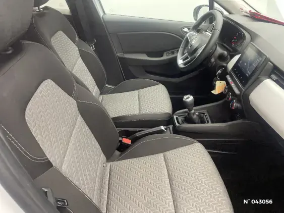 RENAULT CLIO V - voiture d'occasion - Photo 10