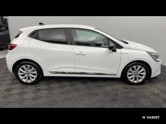 RENAULT CLIO V - voiture d'occasion - Photo 5