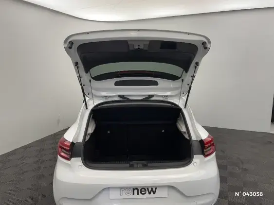 RENAULT CLIO V - voiture d'occasion - Photo 7