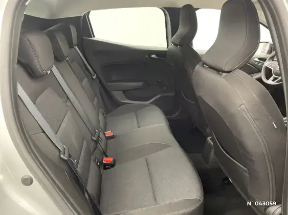 RENAULT CLIO V - voiture d'occasion - Photo 11