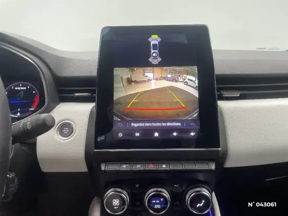 RENAULT CLIO V - voiture d'occasion - Photo 14