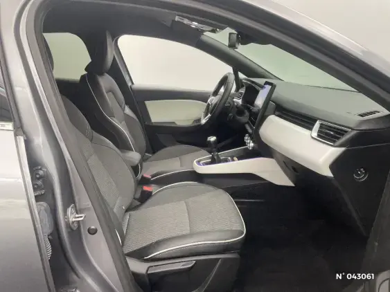 RENAULT CLIO V - voiture d'occasion - Photo 10