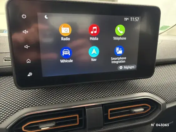 DACIA SANDERO III - voiture d'occasion - Photo 13
