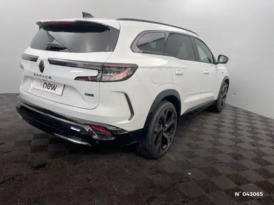 RENAULT ESPACE VI - voiture d'occasion - Photo 4