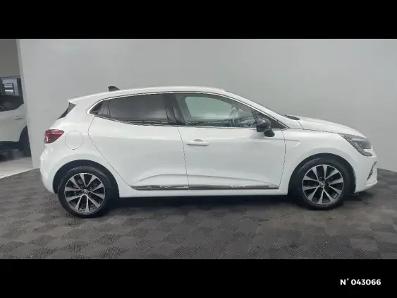 RENAULT CLIO V - voiture d'occasion - Photo 5