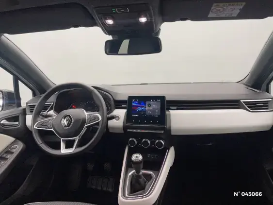 RENAULT CLIO V - voiture d'occasion - Photo 9