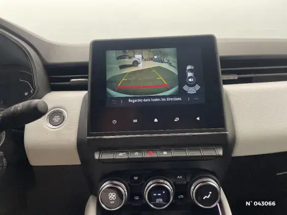 RENAULT CLIO V - voiture d'occasion - Photo 14