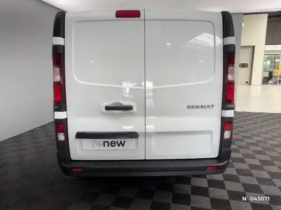 RENAULT TRAFIC FG III - voiture d'occasion - Photo 6