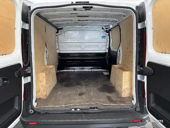 RENAULT TRAFIC FG III - voiture d'occasion - Photo 7