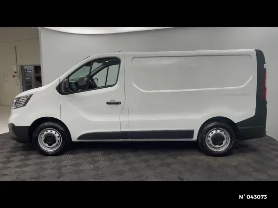 RENAULT TRAFIC FG III - voiture d'occasion - Photo 2