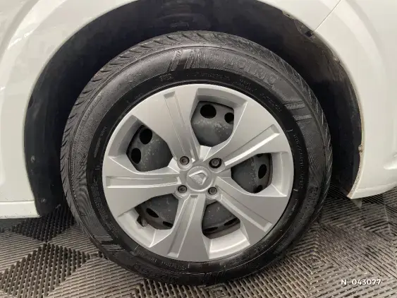 DACIA SANDERO III - voiture d'occasion - Photo 8