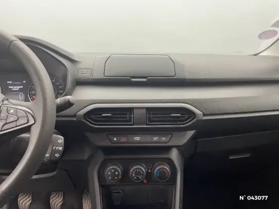 DACIA SANDERO III - voiture d'occasion - Photo 13