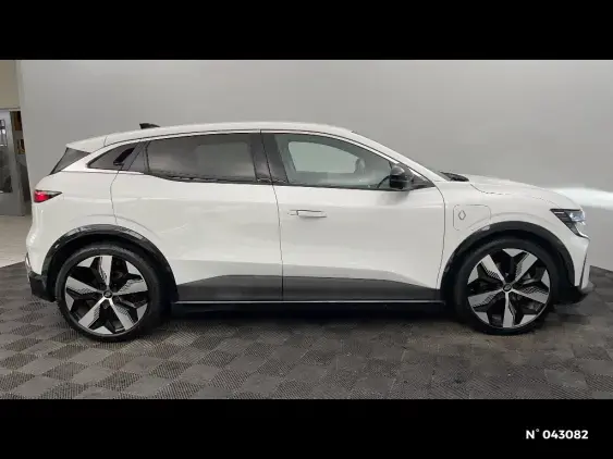 RENAULT MEGANE V - voiture d'occasion - Photo 5