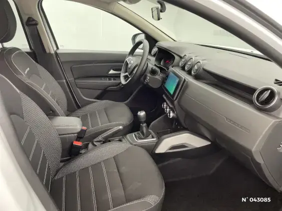 DACIA DUSTER II - voiture d'occasion - Photo 10