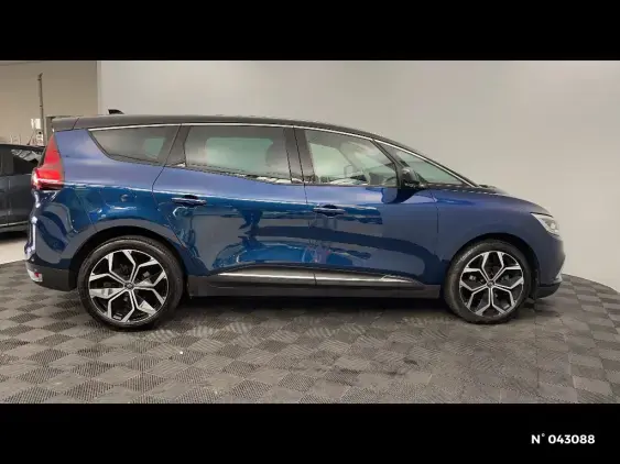 RENAULT SCENIC IV - voiture d'occasion - Photo 5