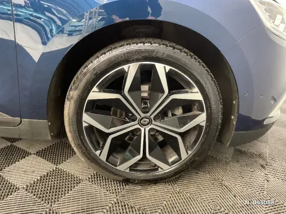 RENAULT SCENIC IV - voiture d'occasion - Photo 8