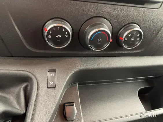 RENAULT MASTER FG III - voiture d'occasion - Photo 15