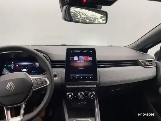 RENAULT CLIO V - voiture d'occasion - Photo 9