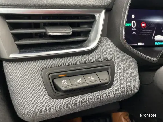 RENAULT CLIO V - voiture d'occasion - Photo 15