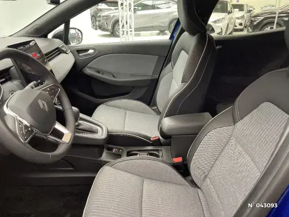 RENAULT CLIO V - voiture d'occasion - Photo 10