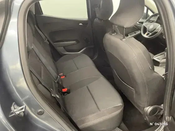 RENAULT CLIO V - voiture d'occasion - Photo 11