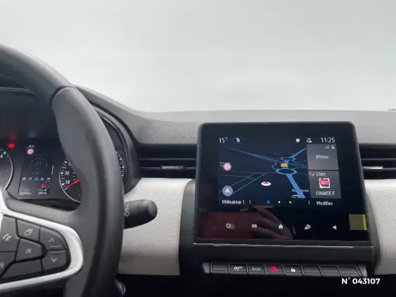 RENAULT CLIO V - voiture d'occasion - Photo 13