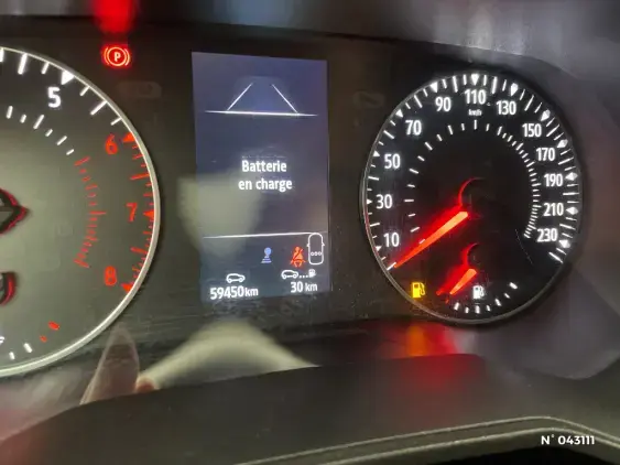 RENAULT CLIO V - voiture d'occasion - Photo 12