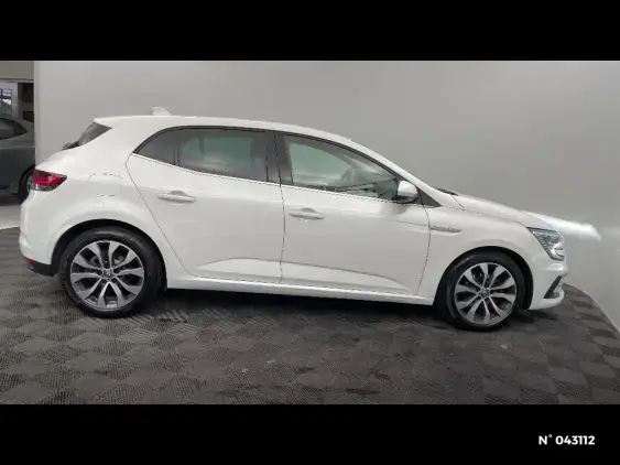 RENAULT MEGANE IV - voiture d'occasion - Photo 5