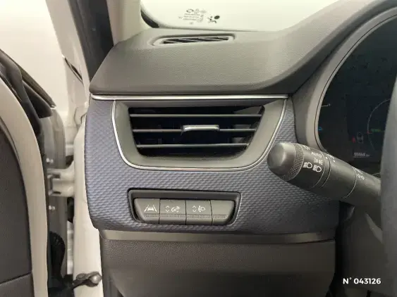 RENAULT ARKANA - voiture d'occasion - Photo 15