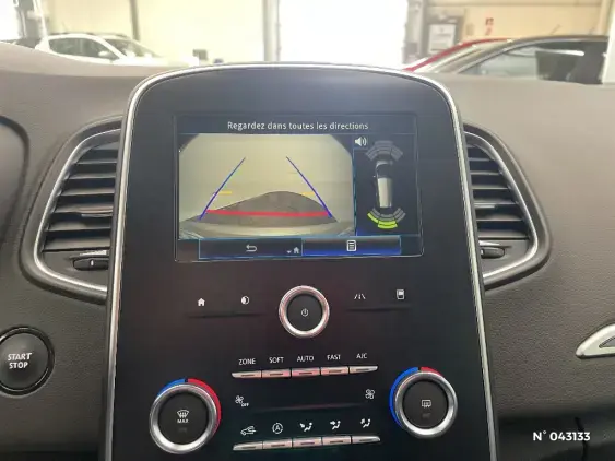 RENAULT SCENIC IV - voiture d'occasion - Photo 14