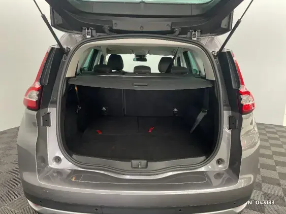 RENAULT SCENIC IV - voiture d'occasion - Photo 7