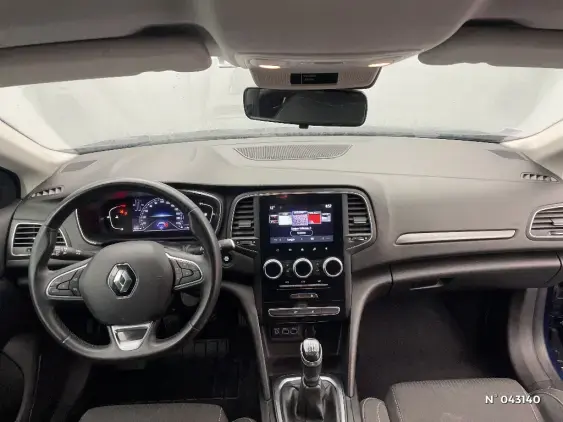 RENAULT MEGANE IV - voiture d'occasion - Photo 9