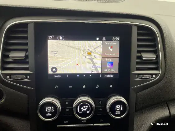 RENAULT MEGANE IV - voiture d'occasion - Photo 13