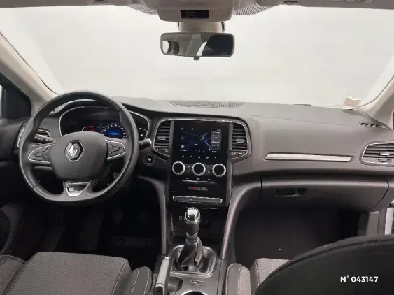 RENAULT MEGANE IV - voiture d'occasion - Photo 9