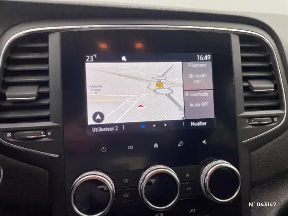 RENAULT MEGANE IV - voiture d'occasion - Photo 13