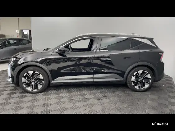 RENAULT SCENIC V ELECTRIQUE - voiture d'occasion - Photo 2