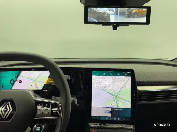 RENAULT SCENIC V ELECTRIQUE - voiture d'occasion - Photo 13