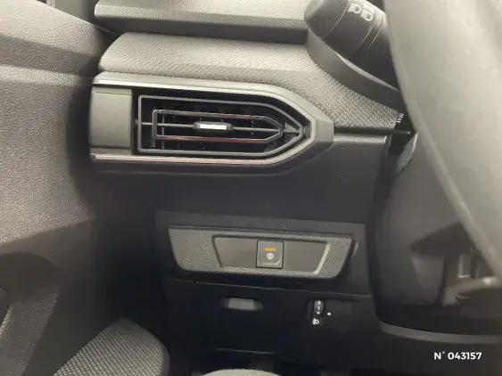DACIA SANDERO III - voiture d'occasion - Photo 15