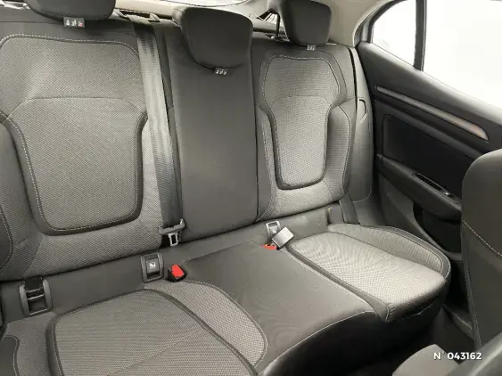 RENAULT MEGANE IV - voiture d'occasion - Photo 11