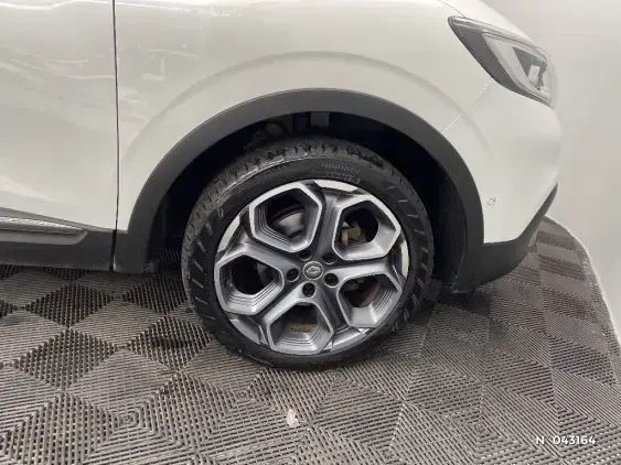 RENAULT KADJAR - voiture d'occasion - Photo 8