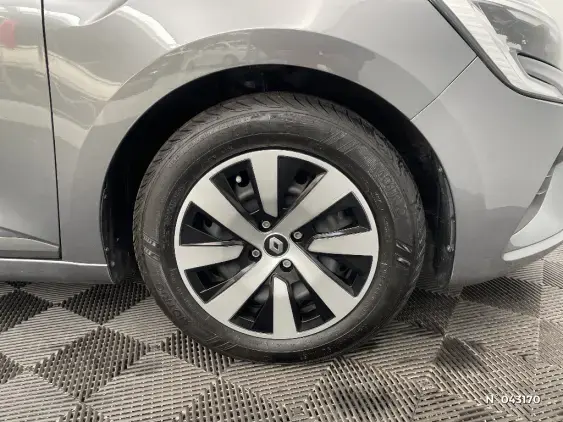 RENAULT CLIO V - voiture d'occasion - Photo 8