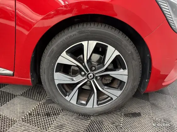 RENAULT CLIO V - voiture d'occasion - Photo 8