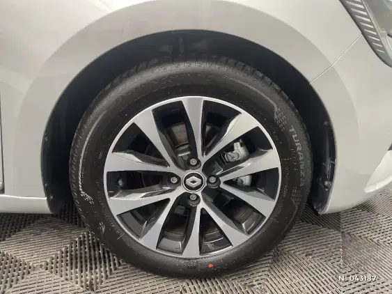 RENAULT CLIO V - voiture d'occasion - Photo 8