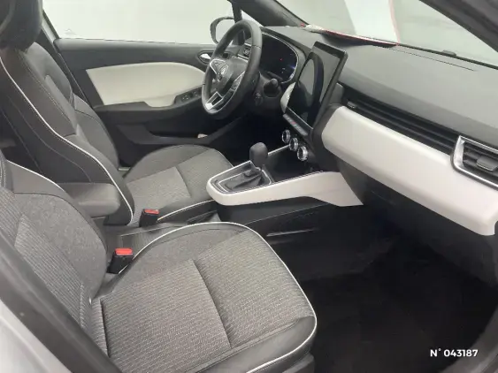 RENAULT CLIO V - voiture d'occasion - Photo 10