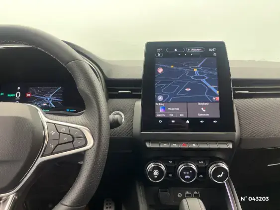 RENAULT CLIO V - voiture d'occasion - Photo 13